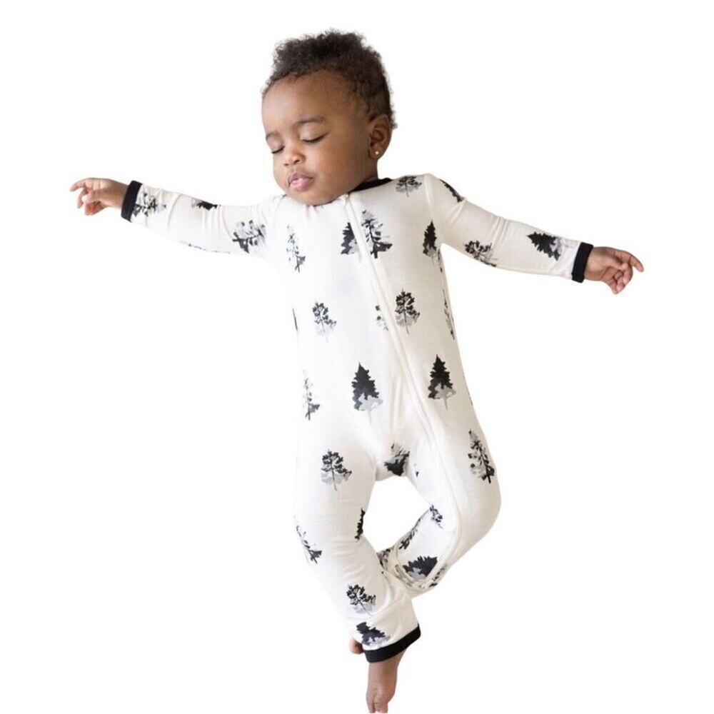 Kyte Baby Bamboo Christmas Trees White Midnight Romper‎ Longalls 2T Winter NWT